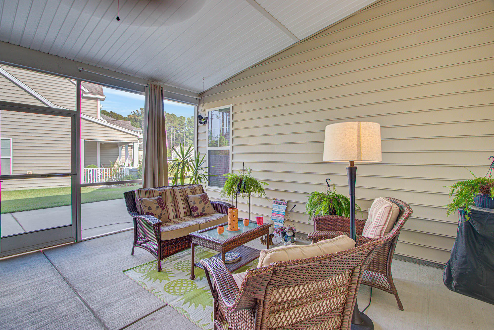 347 Decatur Drive Summerville, SC 29486 - Photo 28 of 37 347 Decatur (31)