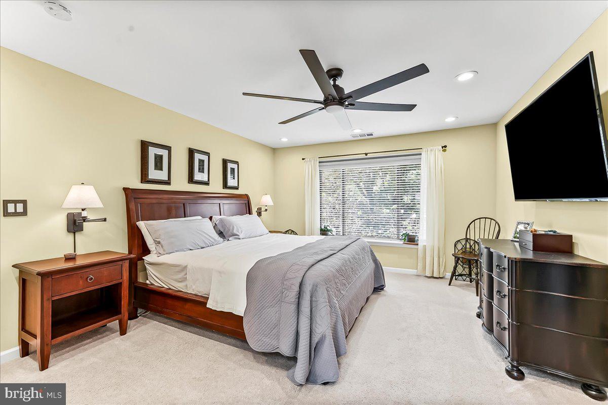 409 Pritchard Place Newtown Square, PA 19073 - Photo 22 of 37