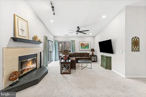 $405,000 | 409 Pritchard Place, Newtown Square, PA 19073