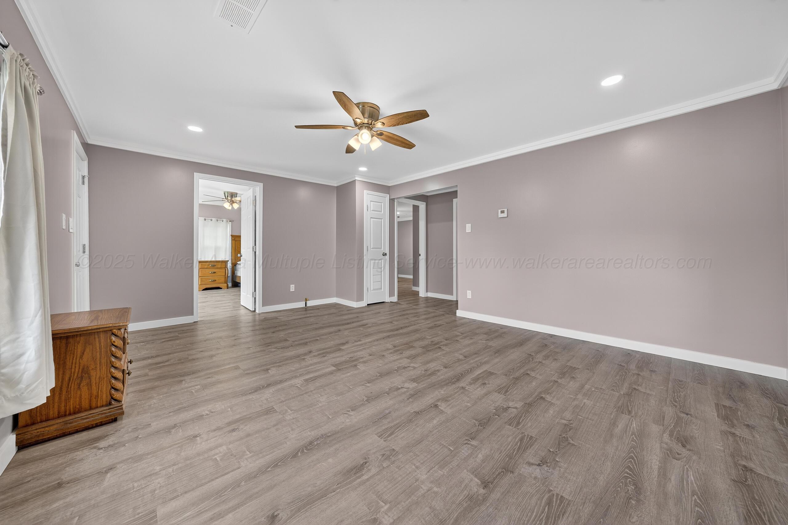 816 3rd Avenue Southwest Hamilton, AL 35570 - Photo 4 of 24 816Hamilton-5