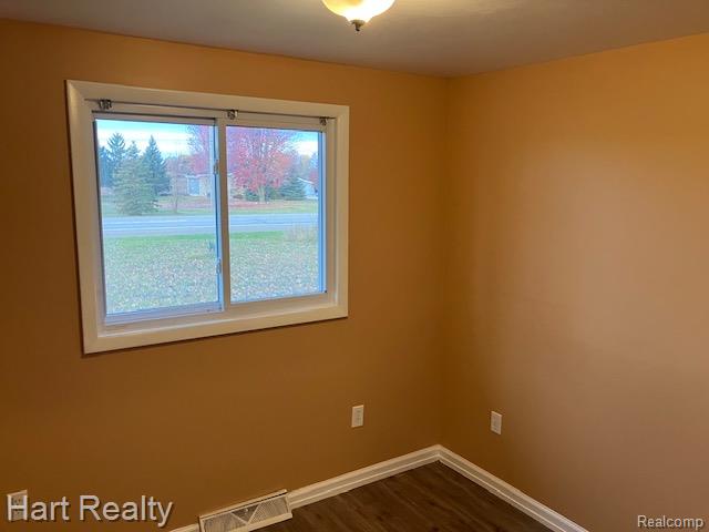 3571 South Sandusky Road Peck, MI 48466 - Photo 5 of 11 IMG_1800.jpg