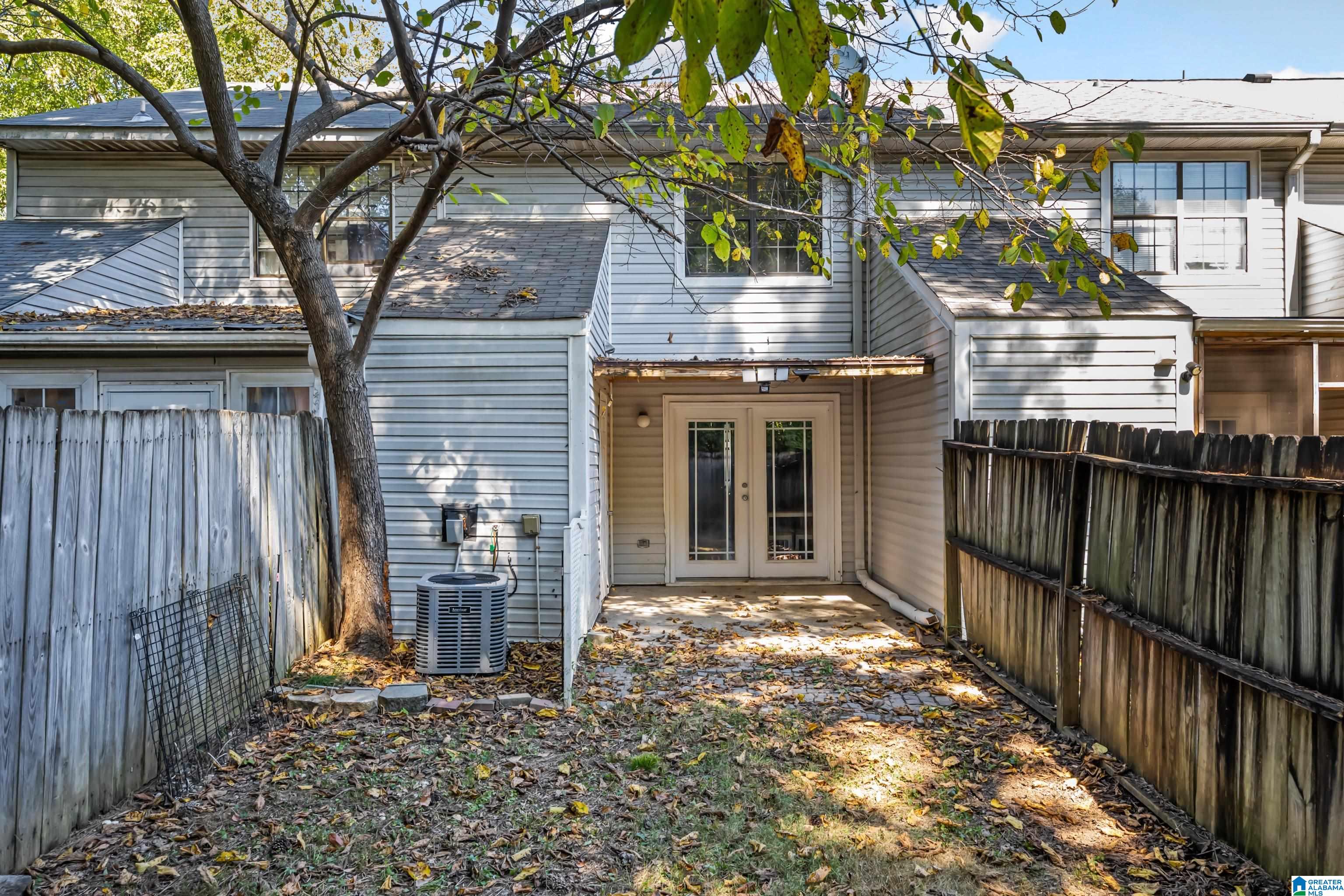 1543 Applegate Lane Alabaster, AL 35007 - Photo 4 of 24