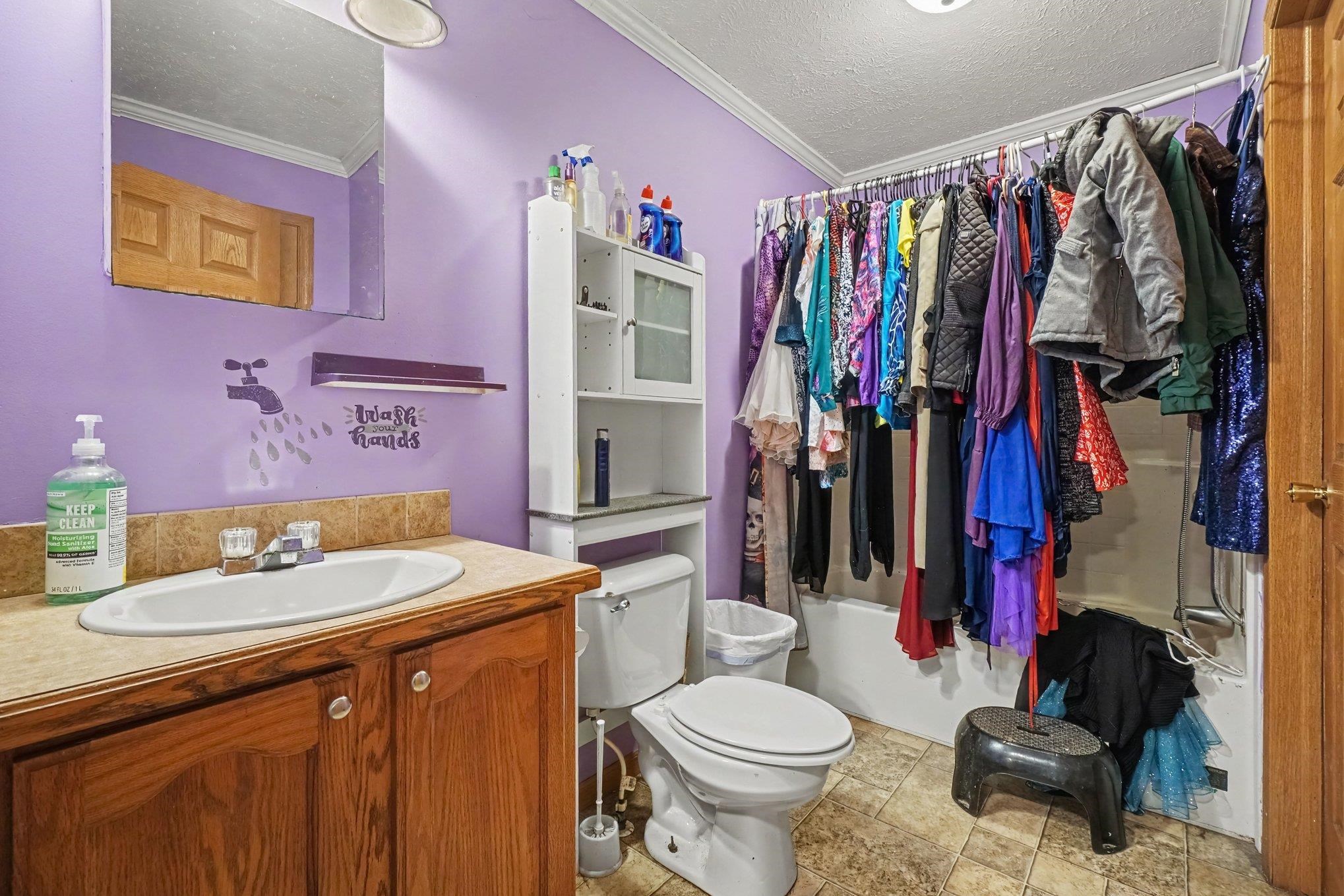 4160 South Geneva Road St. Louis, MI 48880 - Photo 7 of 23 1950004-be3f147b-ba49-42e9-b9d7-eb5b54d9a75b.JPG