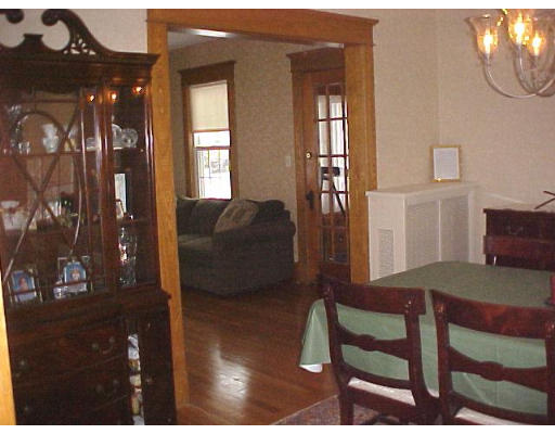25 Winnipeg Street Springfield, MA 01108 - Photo 9 of 20 a living room with furniture and a fireplace