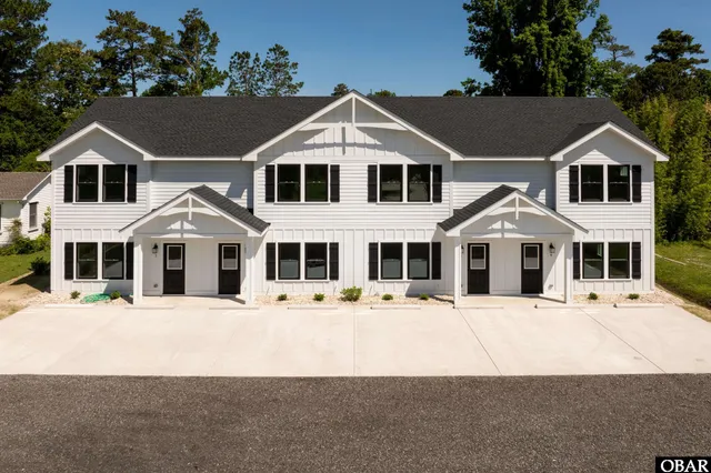 $399,000 | 517 Ananias Dare Street, Unit 3, Manteo, NC 27954