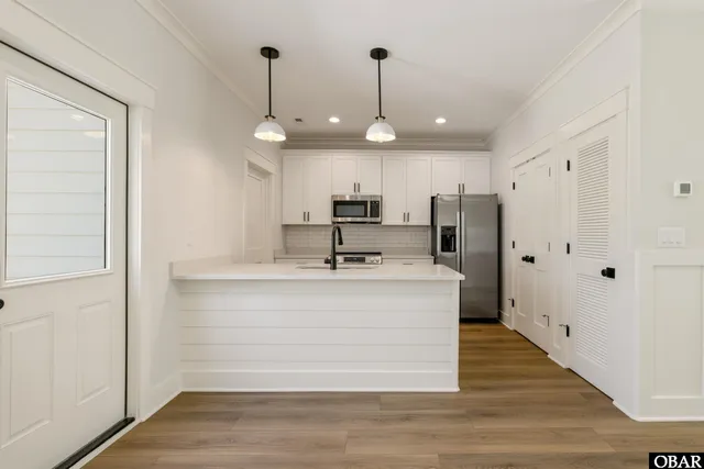 $399,000 | 517 Ananias Dare Street, Unit 3, Manteo, NC 27954