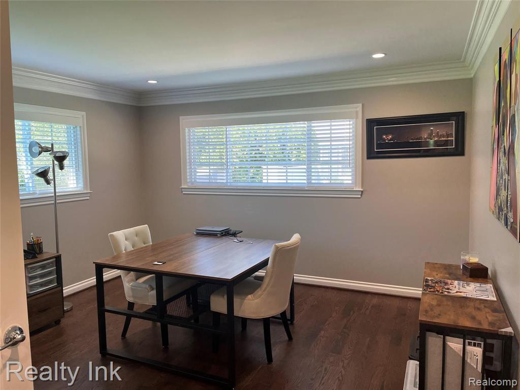55 Stephens Road Grosse Pointe Farms, MI 48236 - Photo 8 of 35