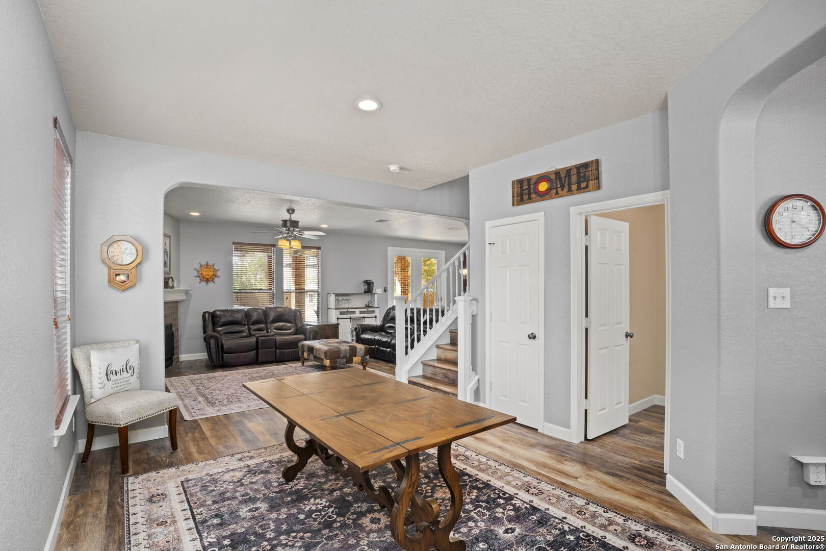 245 Mustang Run Boerne, TX 78006 - Photo 5 of 34