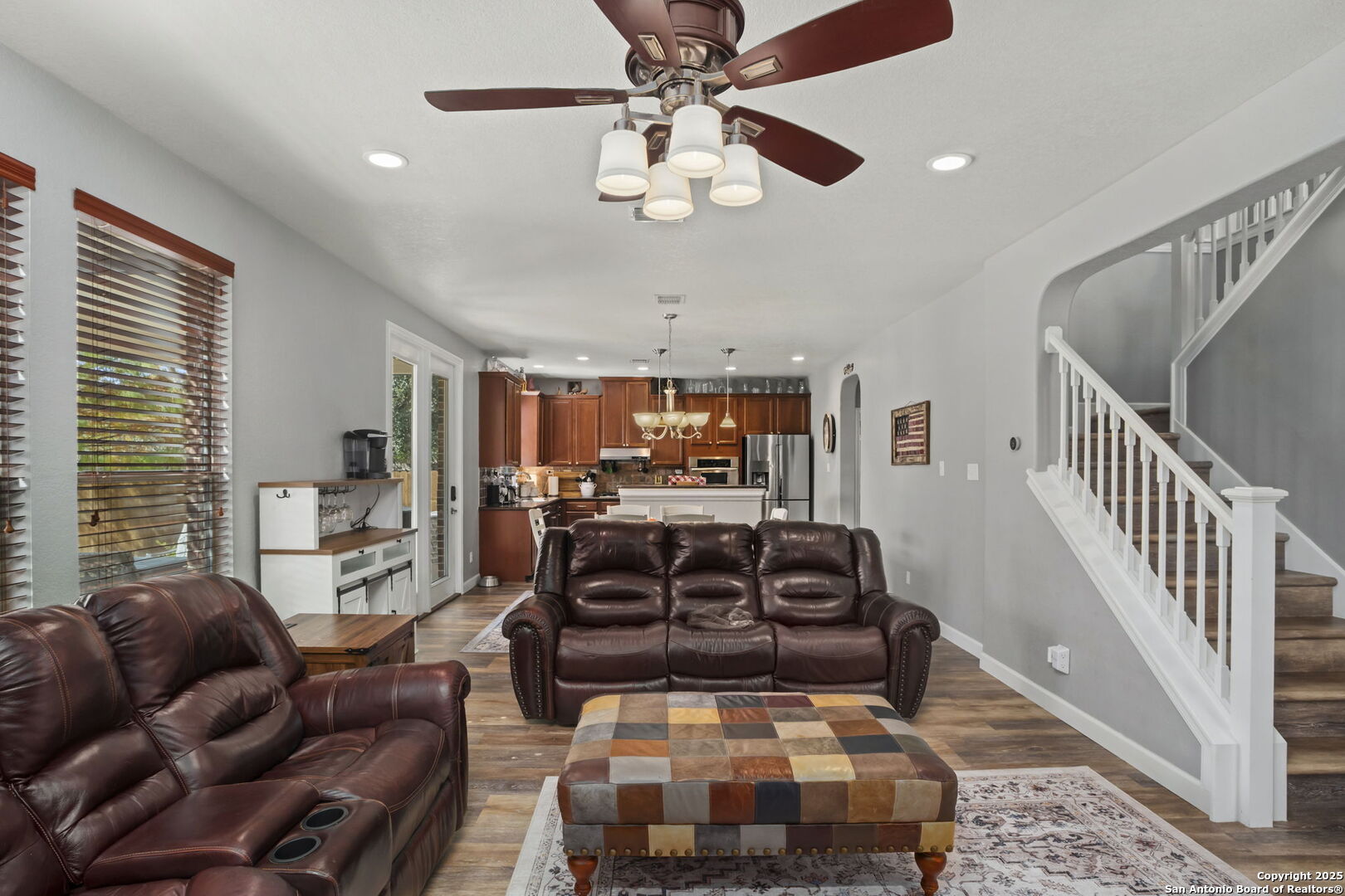 245 Mustang Run Boerne, TX 78006 - Photo 8 of 34