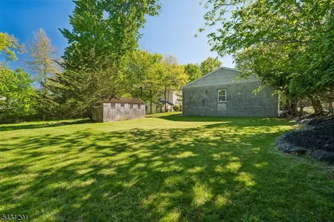 $875,000 | 186 West Northfield Road, Livingston, NJ 07039