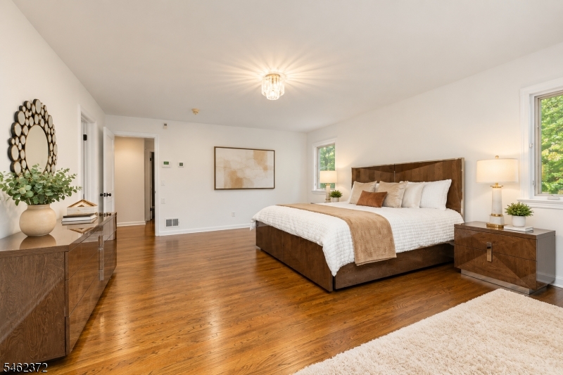 76 Mohawk Road Short Hills, NJ 07078 - Photo 19 of 41 Gallery Image 19