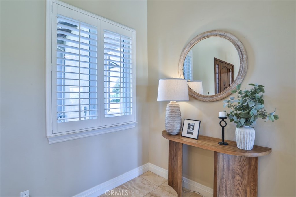 39520 Colleen Way Temecula, CA 92592 - Photo 11 of 75