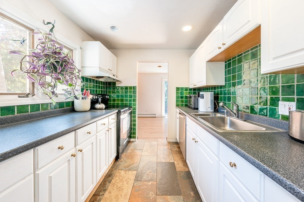 6 Santuit Pond Road Mashpee, MA 02649 - Photo 14 of 35