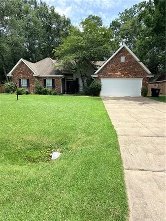 $2,200 | 637 Apache Drive, Abita Springs, LA 70420