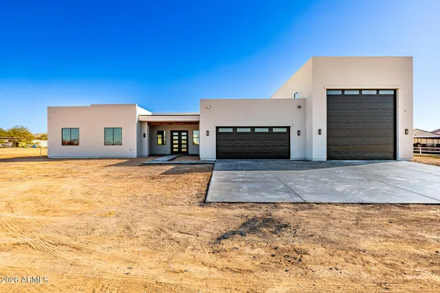 $850,000 | 8321 North Wild Thistle Road, Casa Grande, AZ 85194