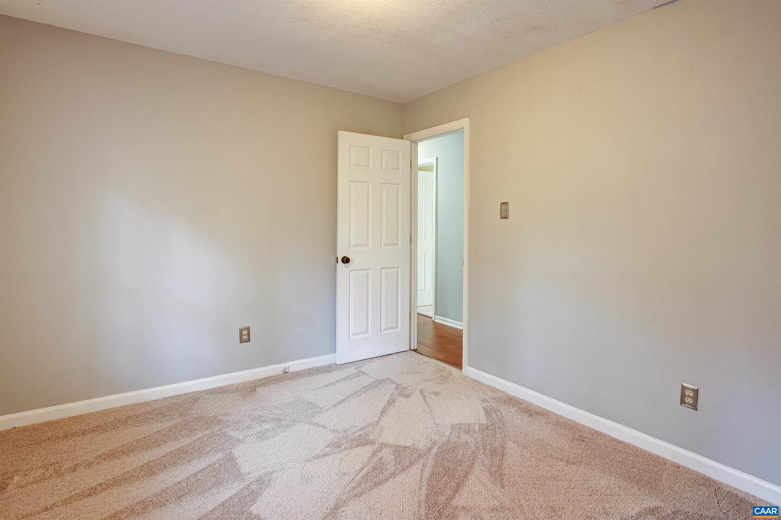 1086 West Daffodil Road Ruckersville, VA 22968 - Photo 17 of 33 a view of an empty room