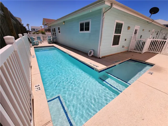 $435,000 | 699 Morgan Circle, Unit 104, Port Aransas, TX 78373