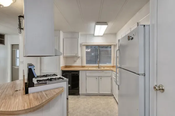 $90,000 | 3556 North Duke Avenue, Unit 157, Fresno, CA 93727