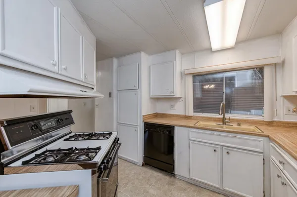 $90,000 | 3556 North Duke Avenue, Unit 157, Fresno, CA 93727
