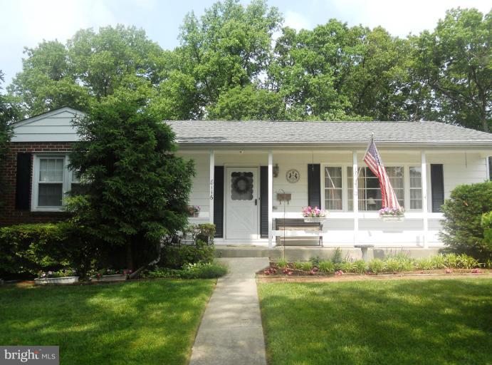8116 Ridgely Oak Road Parkville, MD 21234 - Photo 27 of 27 Exterior (Front)