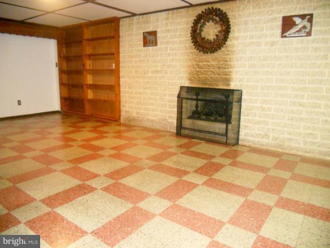 8116 Ridgely Oak Road Parkville, MD 21234 - Photo 9 of 27 Recreation Room
