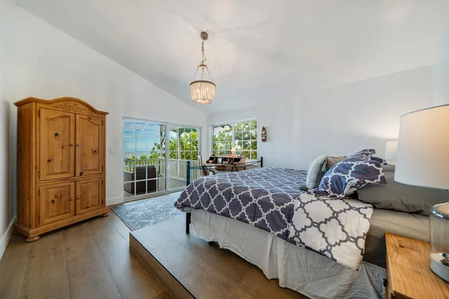 $3,350,000 | 236 Tarpon Street, Tavernier, FL 33070