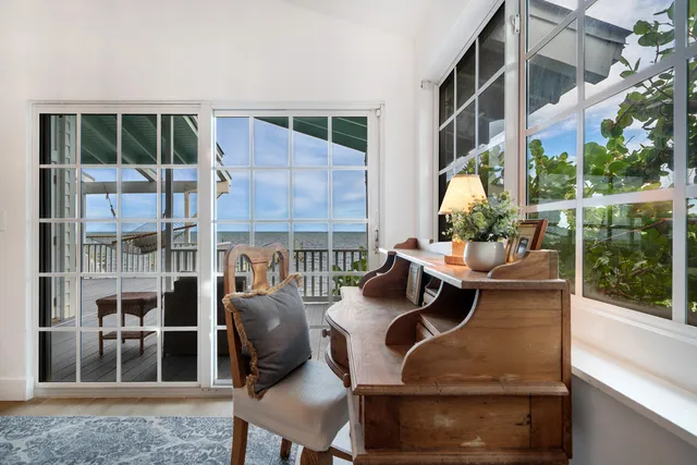 $3,350,000 | 236 Tarpon Street, Tavernier, FL 33070