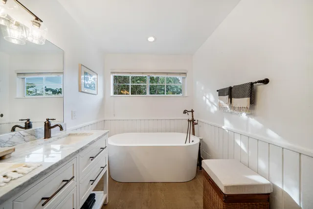 $3,350,000 | 236 Tarpon Street, Tavernier, FL 33070