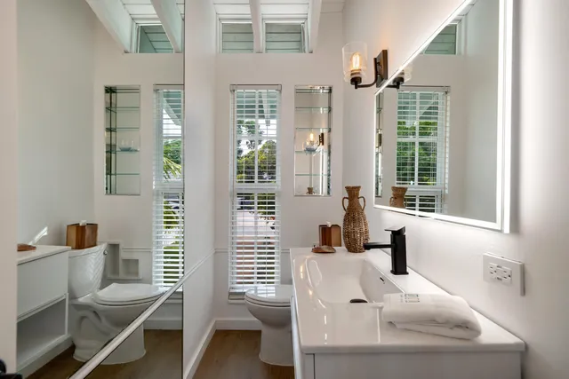 $3,350,000 | 236 Tarpon Street, Tavernier, FL 33070