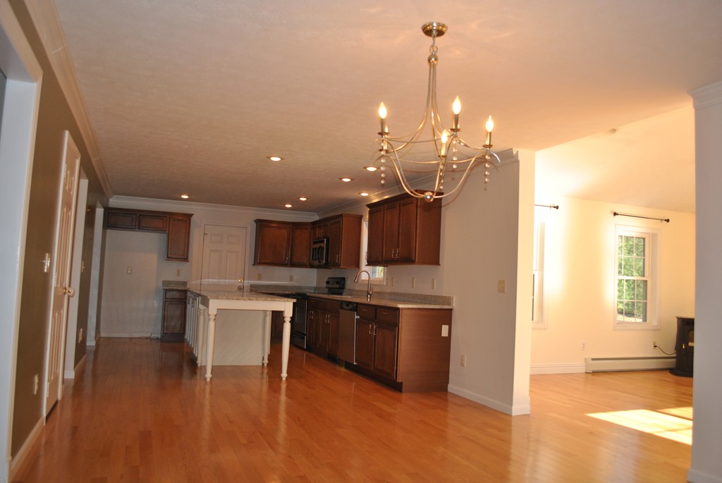 73 Corey Hill Road Ashburnham, MA 01430 - Photo 4 of 30