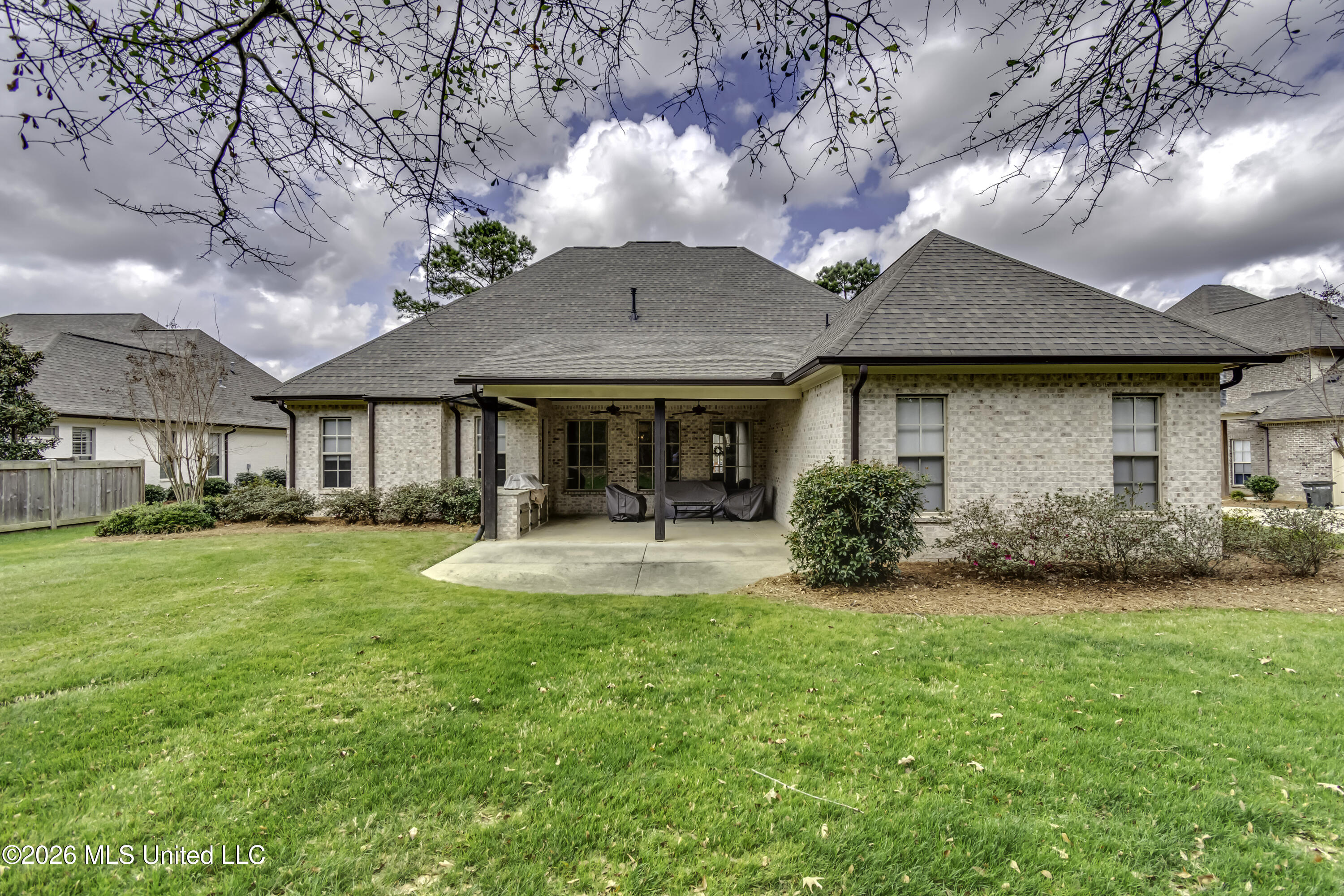 224 South Woodcreek Road Madison, MS 39110 - Photo 4 of 50 224 South Woodcreek Rd--11