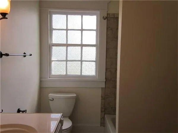 $2,100 | 5422 Clara Street, New Orleans, LA 70115