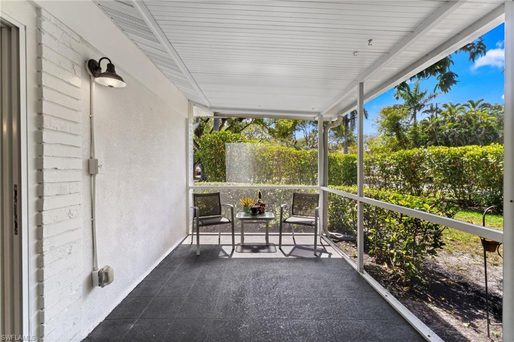 905 13th Street North Naples, FL 34102 - Photo 22 of 43