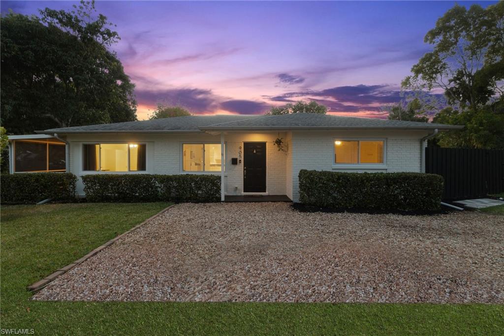 905 13th Street North Naples, FL 34102 - Photo 33 of 43