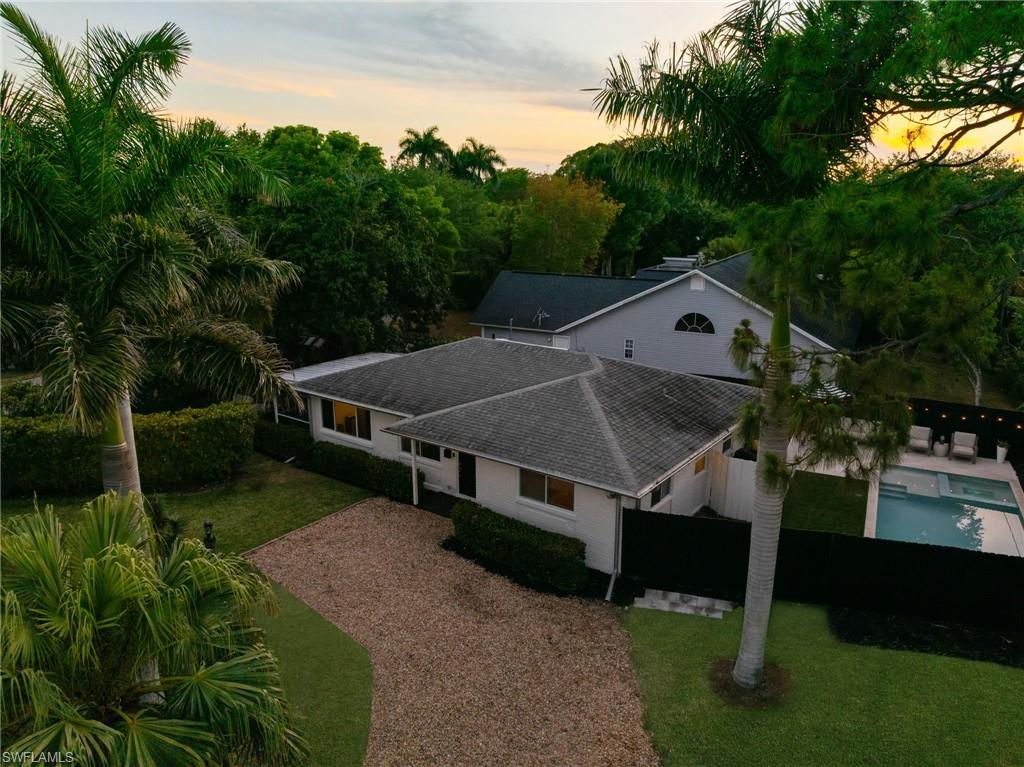 905 13th Street North Naples, FL 34102 - Photo 37 of 43