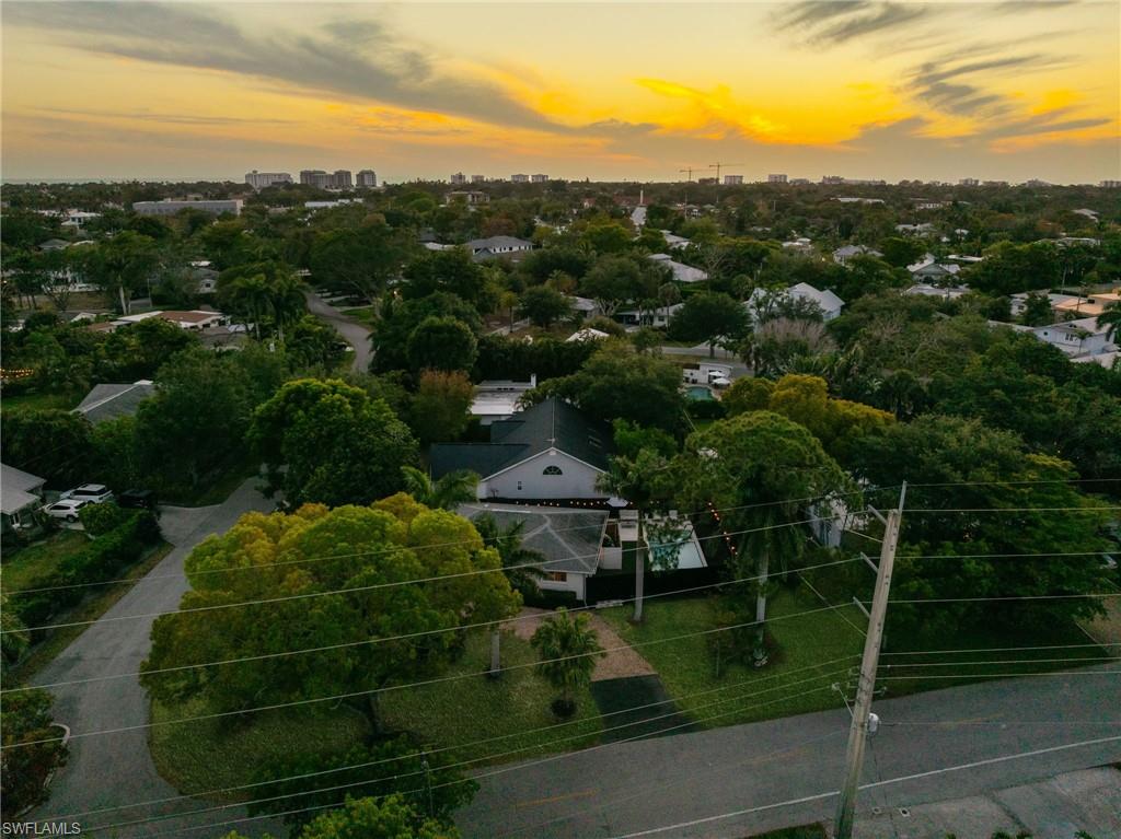 905 13th Street North Naples, FL 34102 - Photo 38 of 43