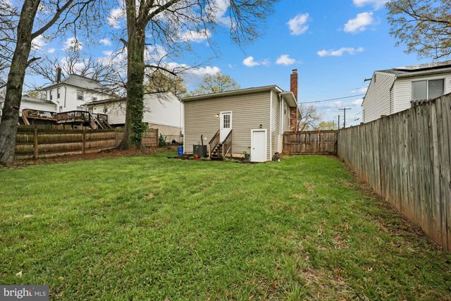 $398,200 | 6705 James Farmer Way, Capitol Heights, MD 20743