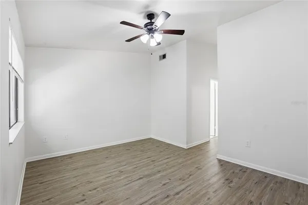 $1,395 | 2219 Southwest 39th Way, Gainesville, FL 32607