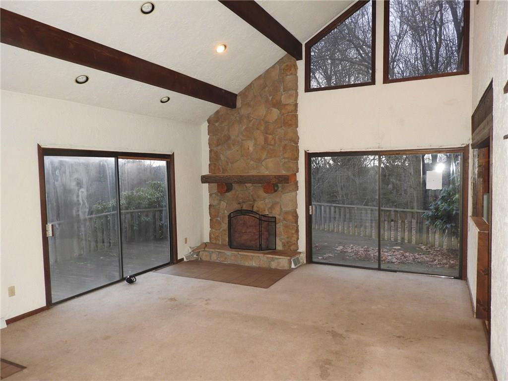 3836 North Balsiger Road Vandergrift, PA 15690 - Photo 2 of 21