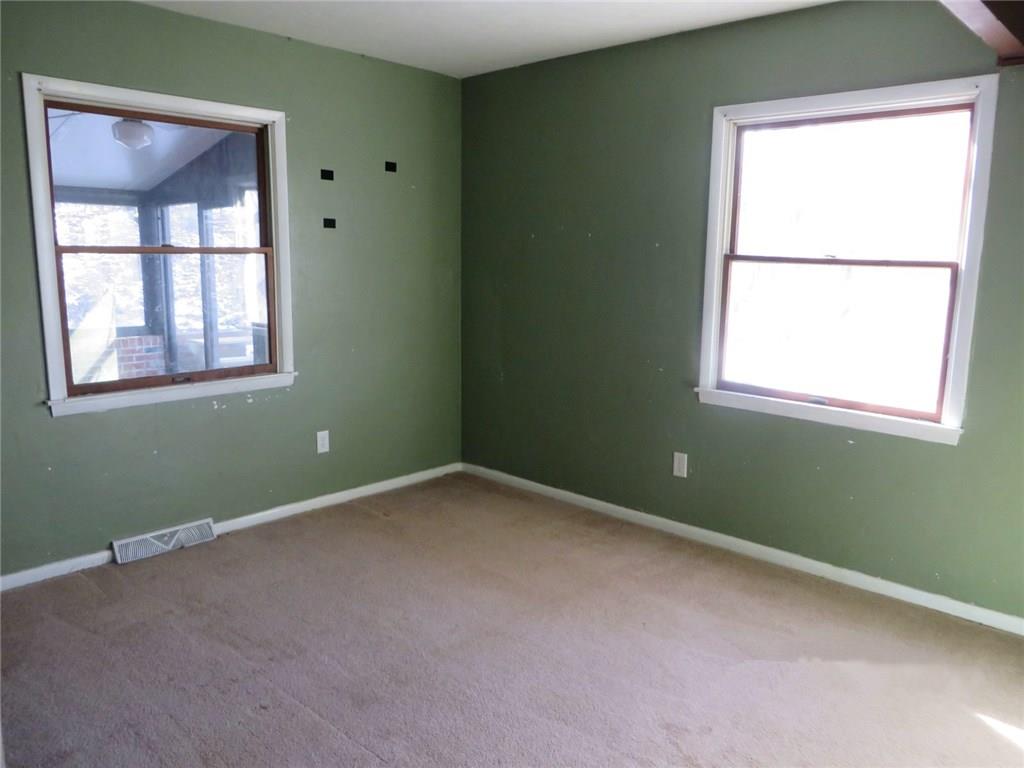 3836 North Balsiger Road Vandergrift, PA 15690 - Photo 16 of 21