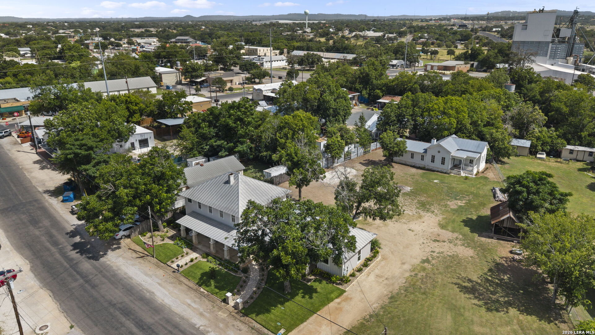 824 High Street Comfort, TX 78013 - Photo 37 of 47