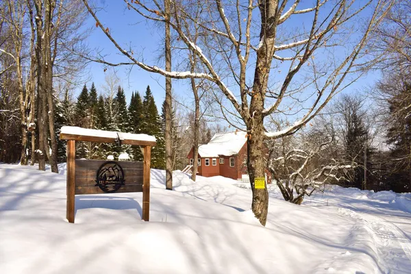 $425,000 | 133 Philbrook Road, Pittsburg, NH 03592