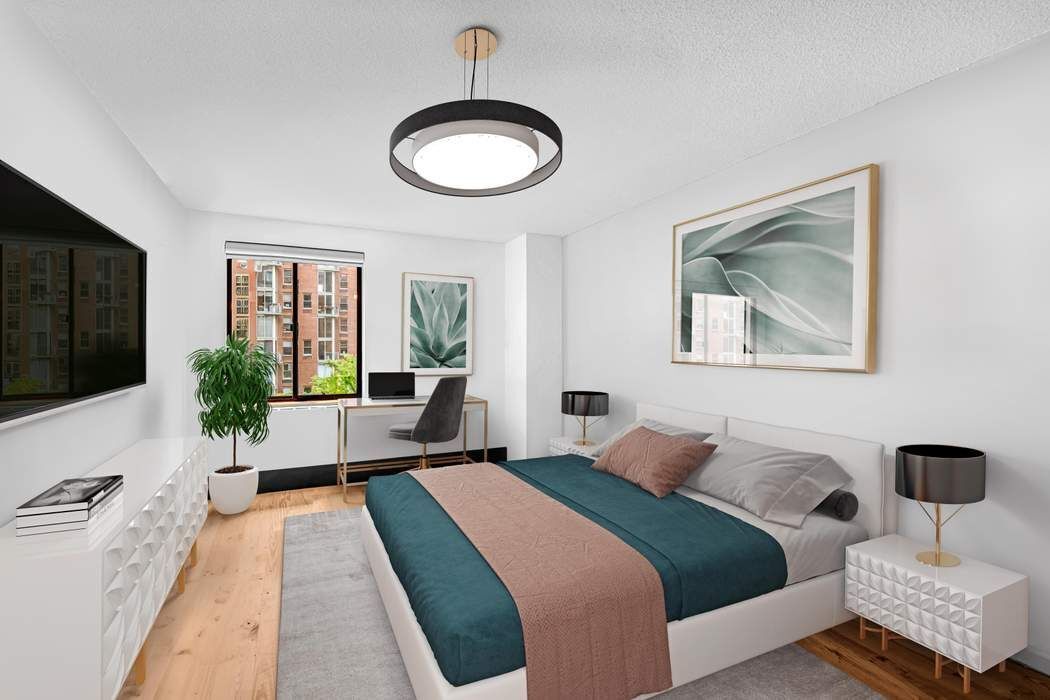 300 Rector Place, Unit 4B Manhattan, NY 10280 - Photo 4 of 13