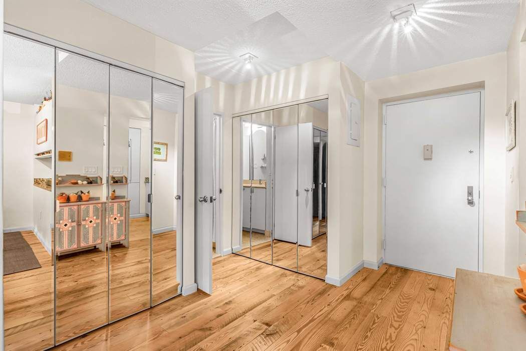 300 Rector Place, Unit 4B Manhattan, NY 10280 - Photo 7 of 13