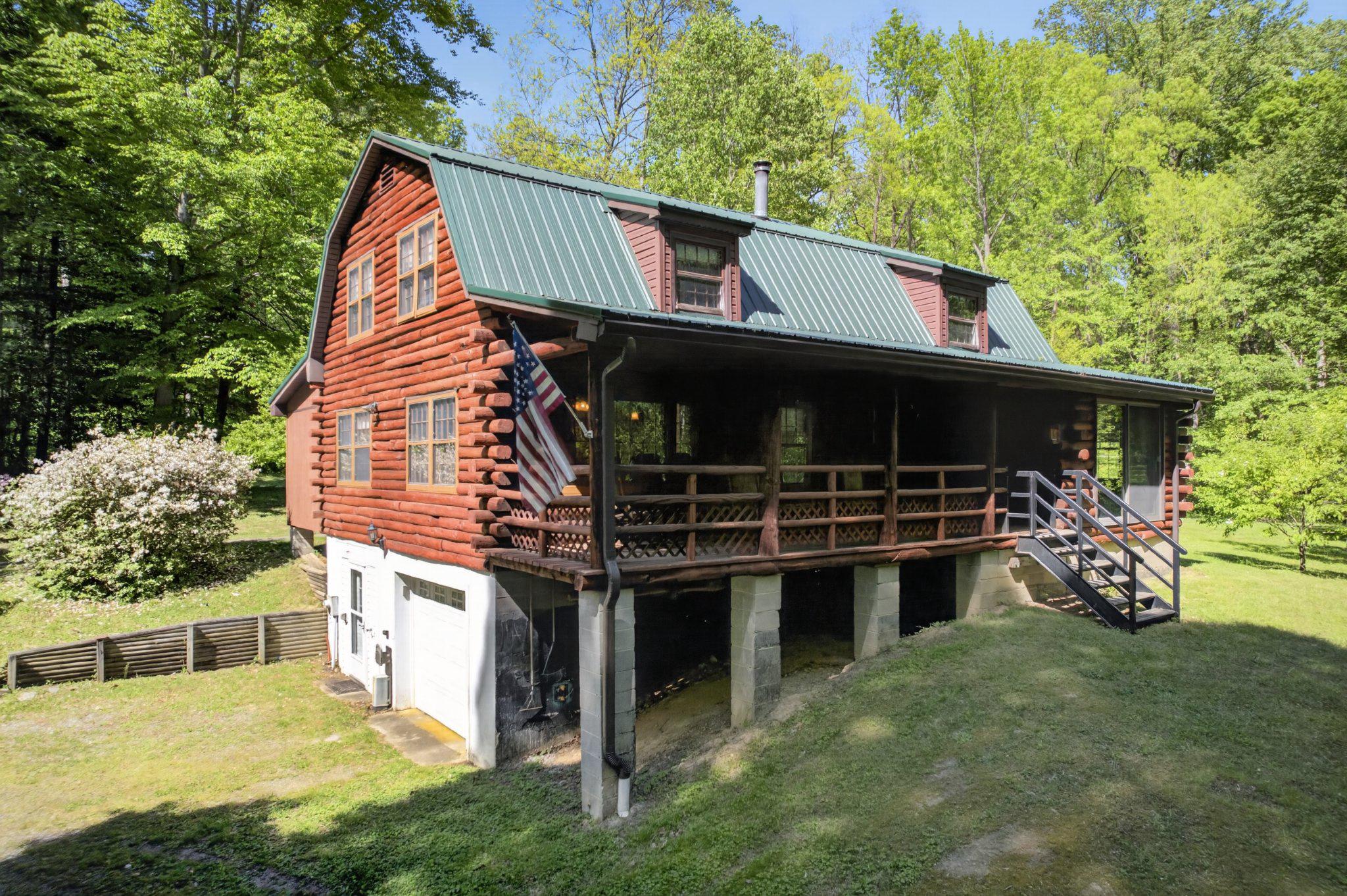 403 Union Church Road Townsend, DE 19734 - Photo 2 of 73 Charming log cabin in serene woods.