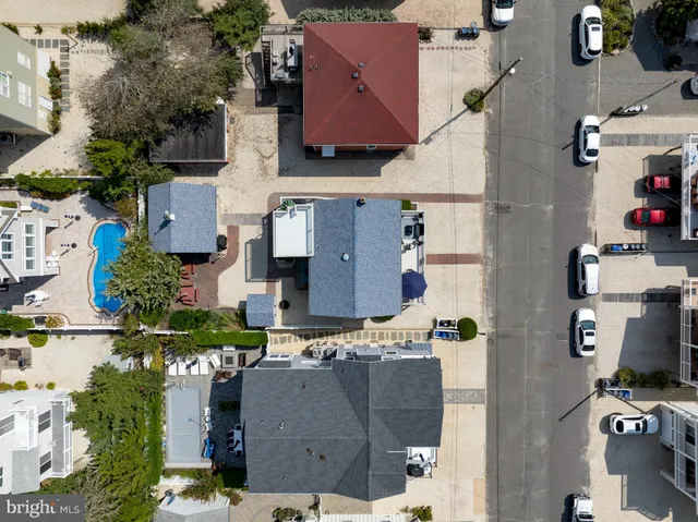 $1,999,000 | 33 19th Street, Surf City, NJ 08008