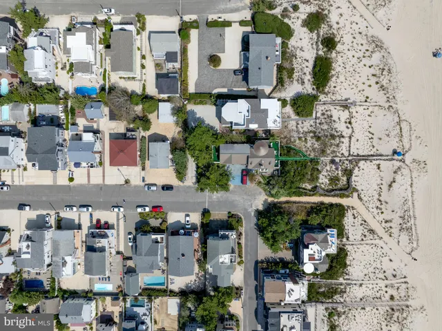 $1,999,000 | 33 19th Street, Surf City, NJ 08008