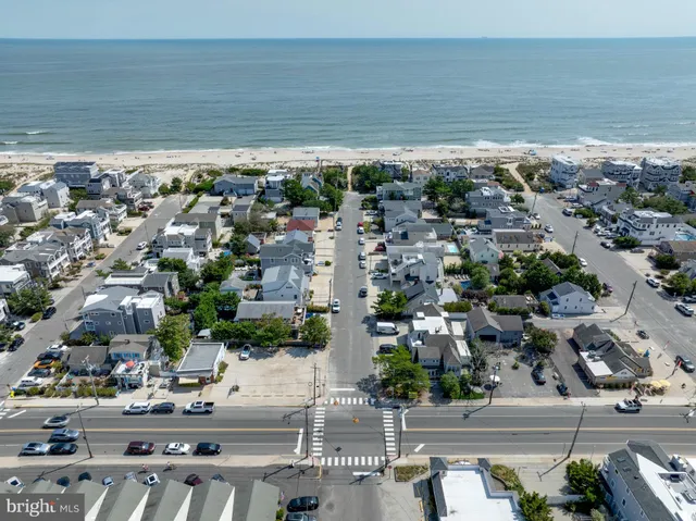 $1,999,000 | 33 19th Street, Surf City, NJ 08008