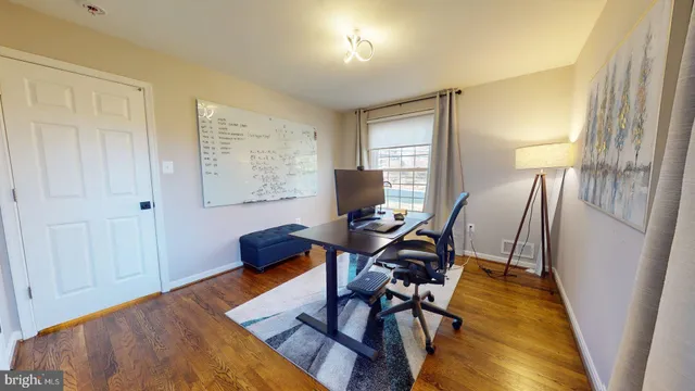 $4,999 | 4707 Holborn Avenue, Annandale, VA 22003