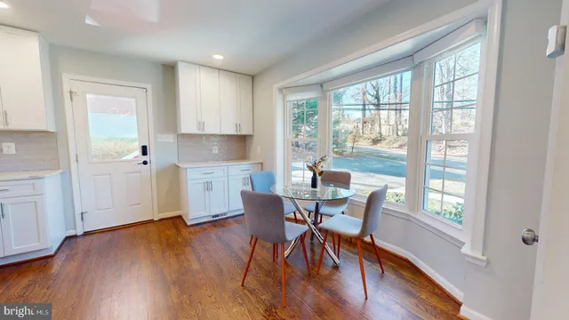 $4,999 | 4707 Holborn Avenue, Annandale, VA 22003